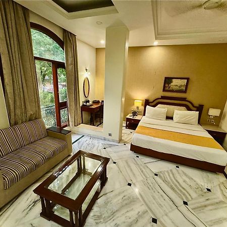 Hotel Florence Inn, Karol Bagh, New Delhi, 2 Min From Metro Exterior foto