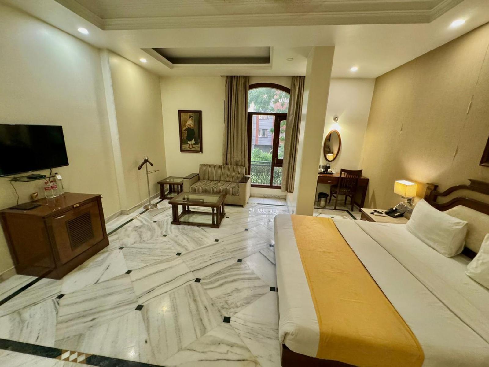 Hotel Florence Inn, Karol Bagh, New Delhi, 2 Min From Metro Exterior foto