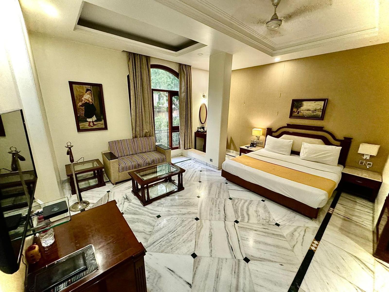 Hotel Florence Inn, Karol Bagh, New Delhi, 2 Min From Metro Exterior foto