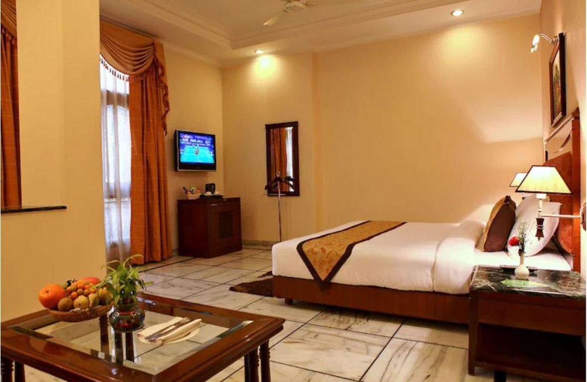 Hotel Florence Inn, Karol Bagh, New Delhi, 2 Min From Metro Exterior foto